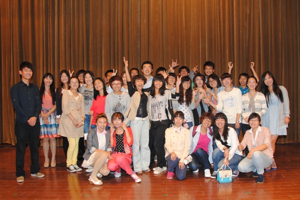 【学生活动】我院举办2013级迎新生晚会