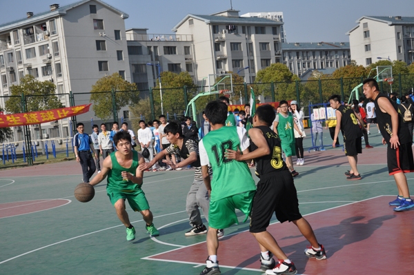 【体育精神】2014江南大学生篮球赛之生工对环土
