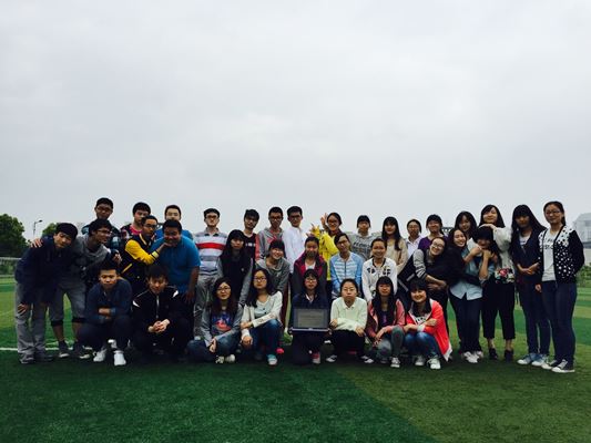 【团日活动】“Running Biotechnology”——记2013级生物技术专业“四进四信”主题团日活动