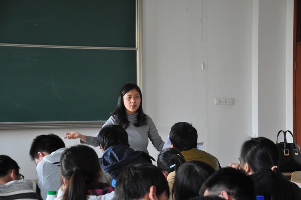 【学生活动】延梦千里，志存四方——记我院强化班班会