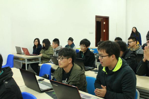 【学术交流】我院联合五学院系列讲座开讲