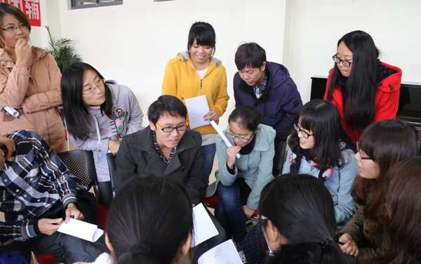 【学生活动】我院强化1201班举办大学生职业规划团辅活动